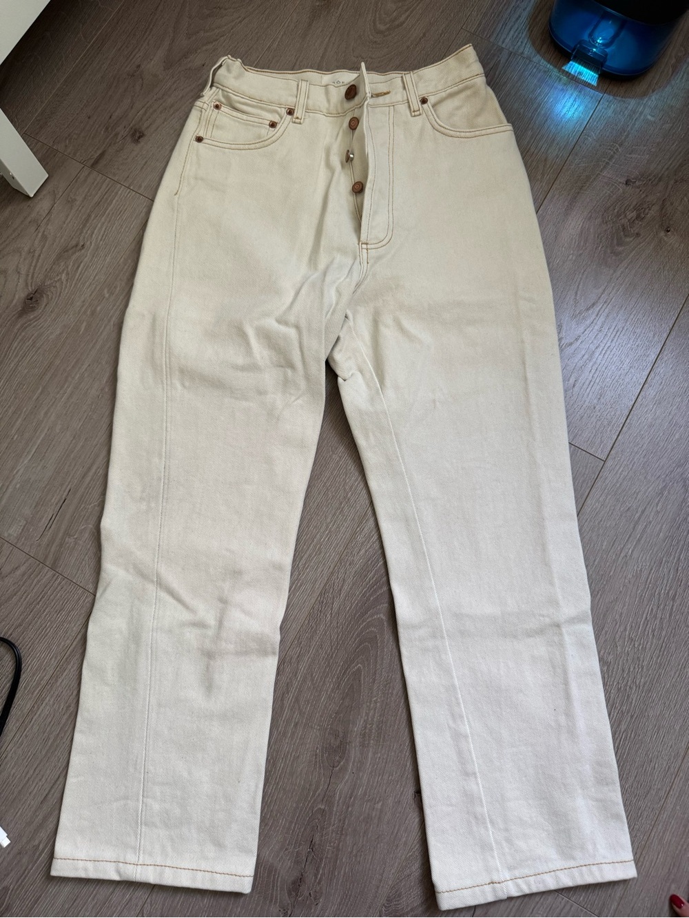 DOEN cream cotton jeans
